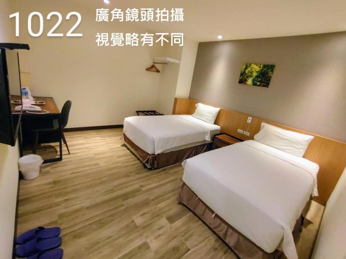 Honest & Warm Hotel Taoyuan Extérieur photo