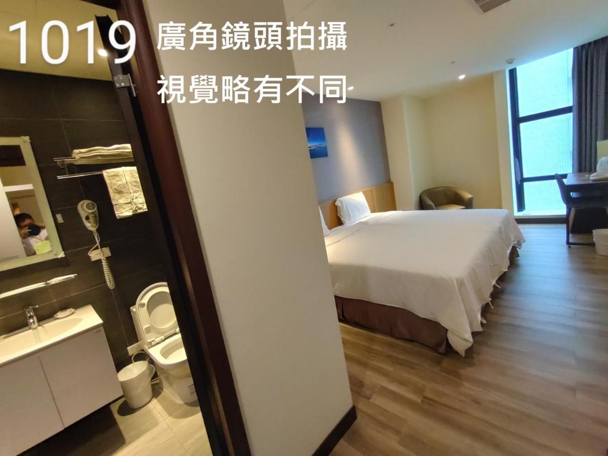 Honest & Warm Hotel Taoyuan Extérieur photo
