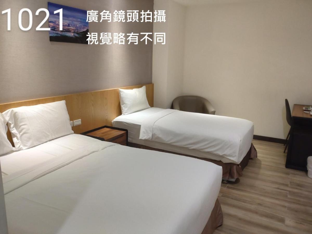 Honest & Warm Hotel Taoyuan Extérieur photo